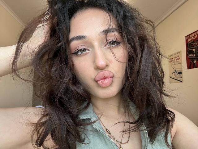 MyrtieGolds - Live porn &amp; sex cam - 29626220