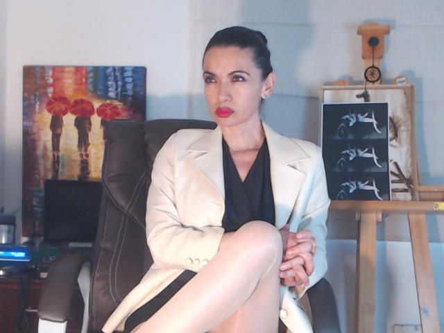 AfroditaRgenis - Live porn &amp; sex cam - 29630354