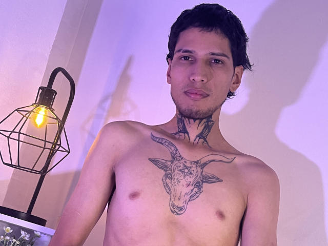 TojiZenni - Sexe cam en vivo - 29630825