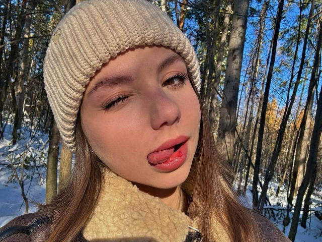 MaryroseCastine - Live porn &amp; sex cam - 29634353