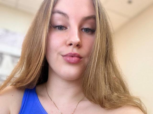 FroggyWonder - Live porn &amp; sex cam - 29635421
