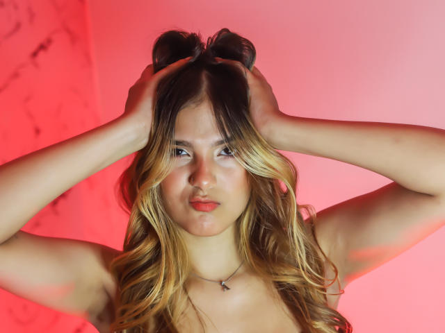 AbbySomer - Live sex cam - 29635841