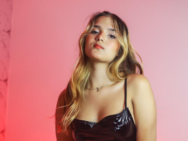 AbbySomer - Live sex cam - 29635865