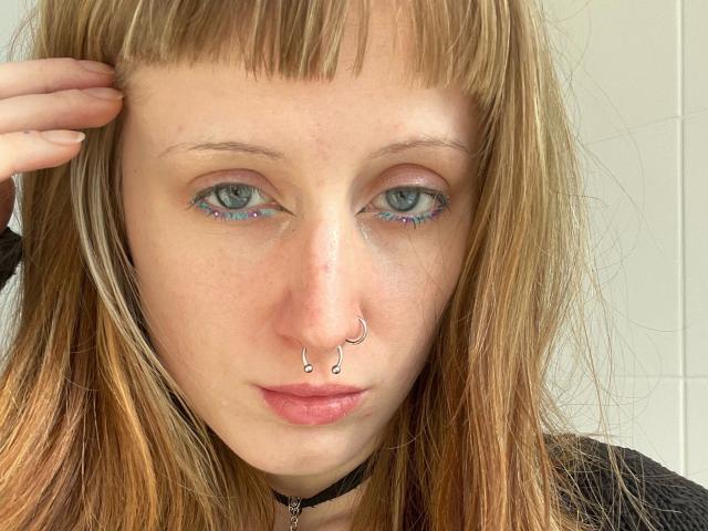 LaraHonig-hot - Live sex cam - 29638136