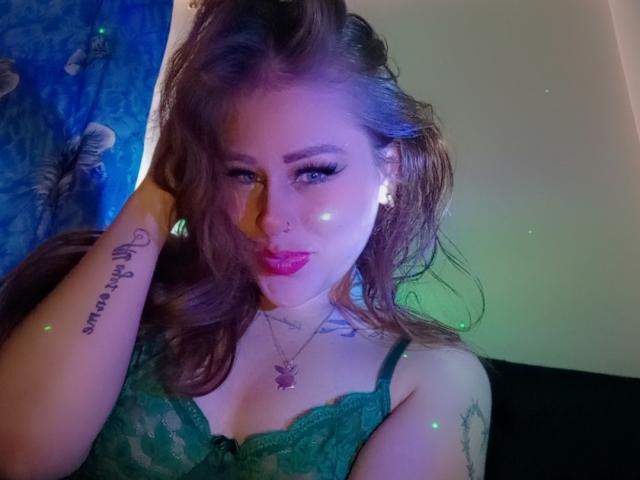 Dullce69 - Live Sex Cam - 29640953