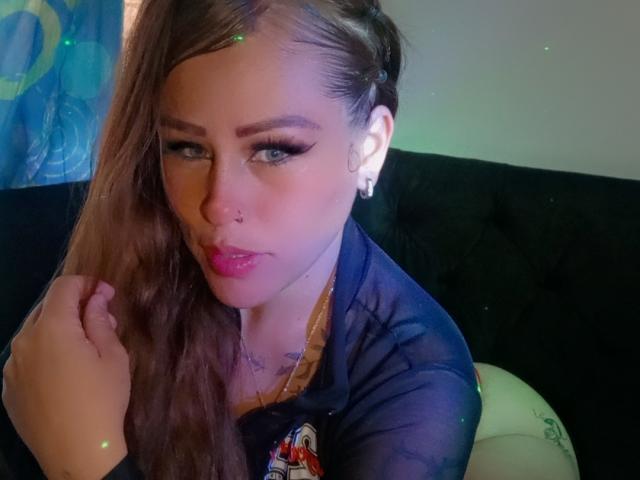 Dullce69 - Live Sex Cam - 29641052