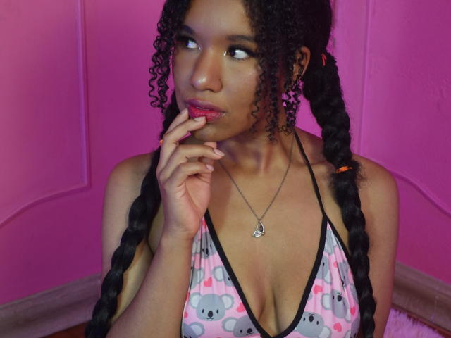 KatalinaGildas - Live sex cam - 29641223