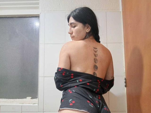 ZoeeRoux - Live porn &amp; sex cam - 29641520