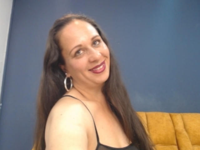 CinthiaBoyer - Live porn &amp; sex cam - 29644124
