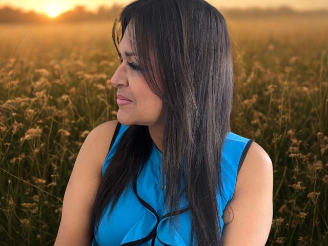 AngelaBrowm - Live porn &amp; sex cam - 29644784