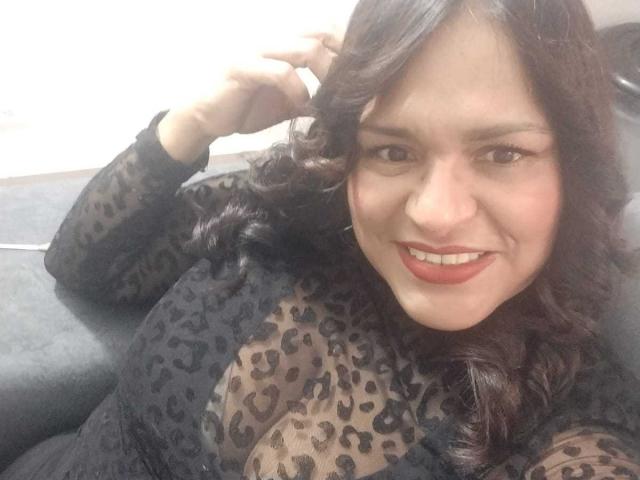 AngelaBrowm - Live porn &amp; sex cam - 29644796