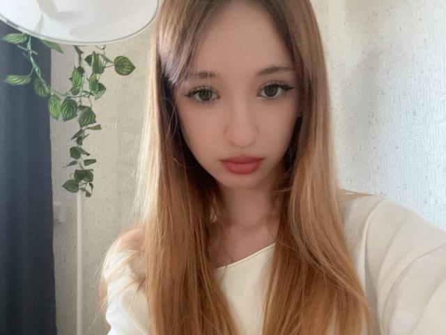 RinaChanofsky - Sexe cam en vivo - 29647577