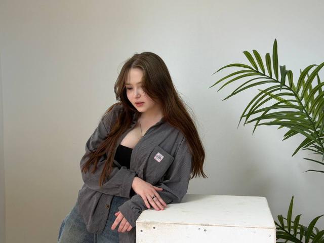 AlicaJames - Live sexe cam - 29647889