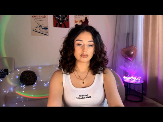 MyrtieGolds - Live porn &amp; sex cam - 29650355