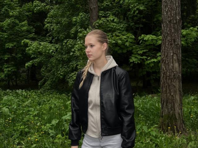 LillianaWhang - Porno na żywo i seks kamera - 29650619