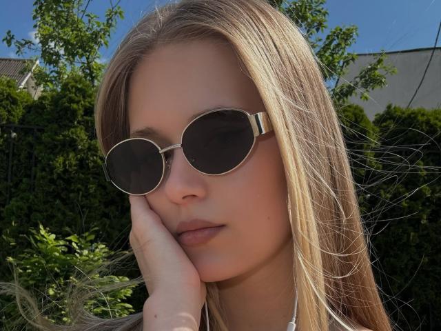LillianaWhang - Porno na żywo i seks kamera - 29650649