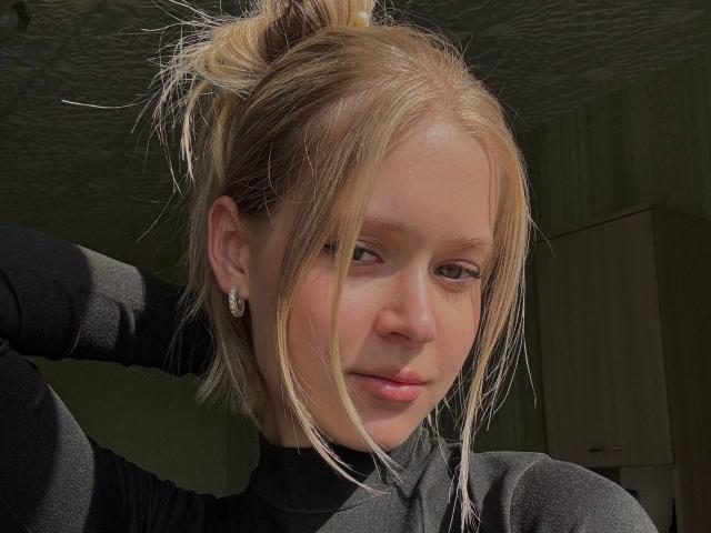 LillianaWhang - Porno na żywo i seks kamera - 29650949