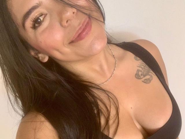 CatalinaReiyna - Live porn &amp; sex cam - 29654129