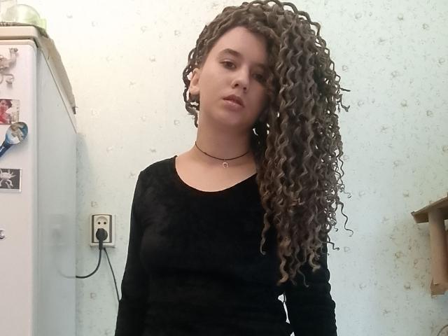MarlanViviane - Live Sex Cam - 29656862