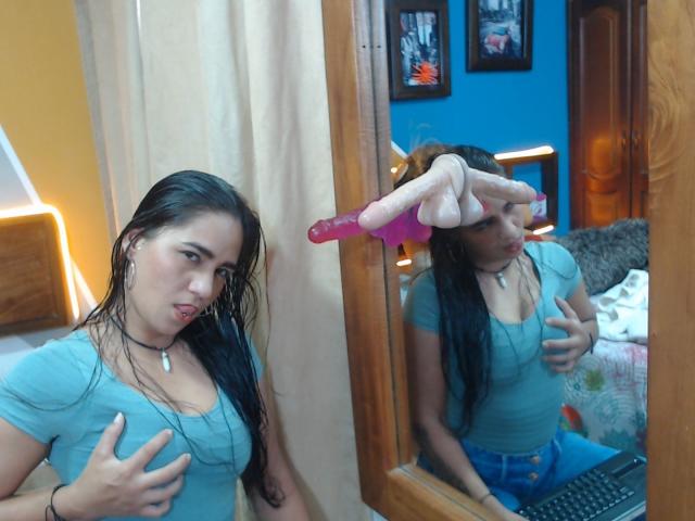 AfroditaHan - Live porn &amp; sex cam - 29658335