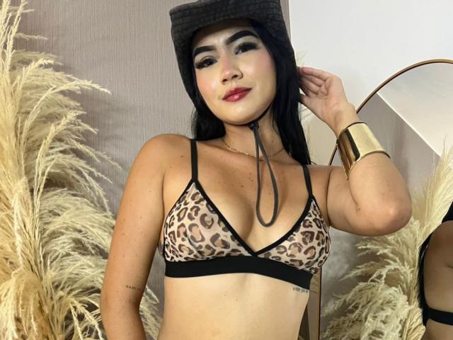 NahomiMillerr - Live Sex Cam - 29661992