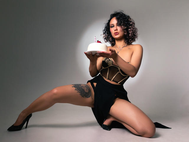 FloraSaenz - Live porn &amp; sex cam - 29662802