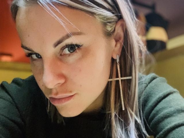BelleLisaG - Live porn &amp; sex cam - 29664002