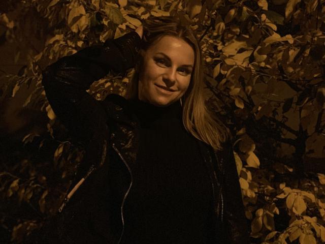 BelleLisaG - Live porno og sexkamera - 29664011