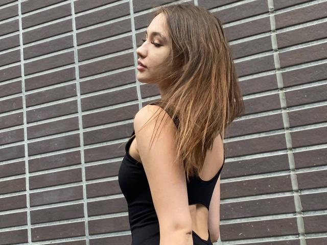 XeniaSherod - Live porn &amp; sex cam - 29666402
