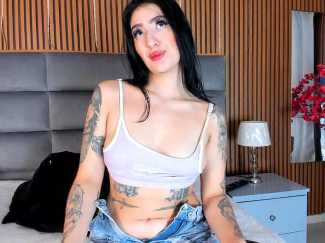 TifanyDiaz - Live porn &amp; sex cam - 29675984