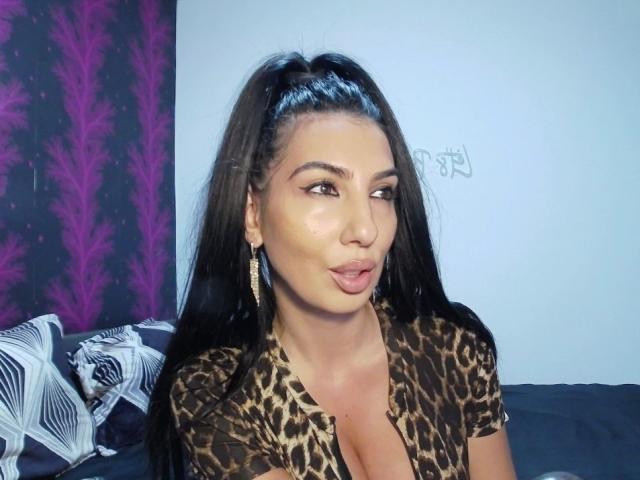 BrunetteBabe69 - Live porn &amp; sex cam - 29681639