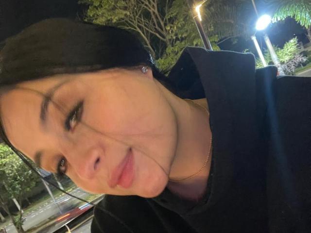 AnnyBentleii - Live porn &amp; sex cam - 29682476