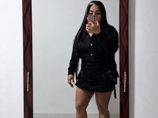 EvaLunaLatina - Live sexe cam - 29683877