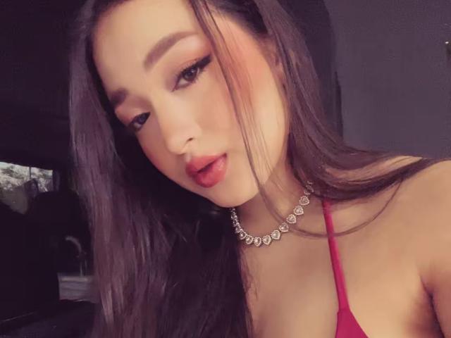 LizBentley - Live Sex Cam - 29683994