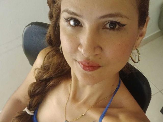 AmeliaBlond - Sexe cam en vivo - 29686433