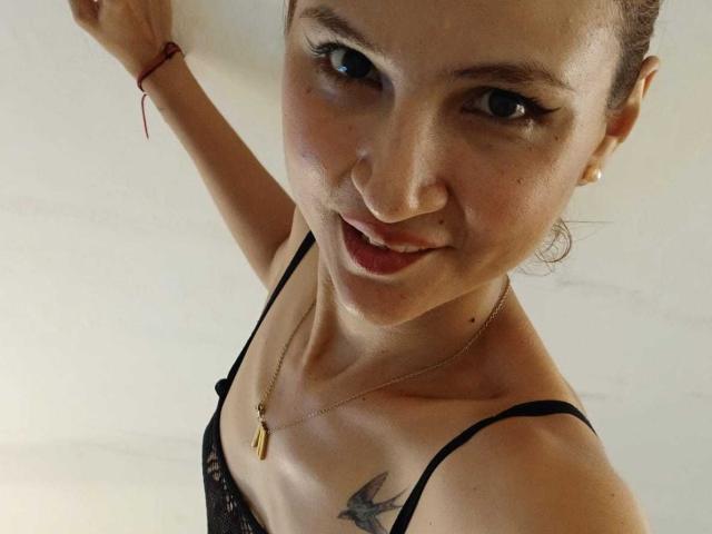AmeliaBlond - Live porn &amp; sex cam - 29686478