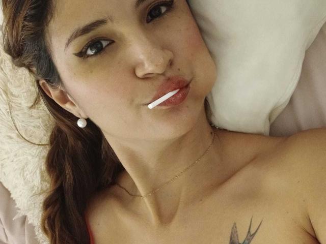AmeliaBlond - Live porn &amp; sex cam - 29686544