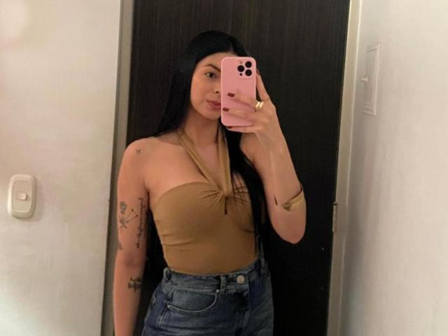 IsabellaJames - Sexe cam en vivo - 29690021