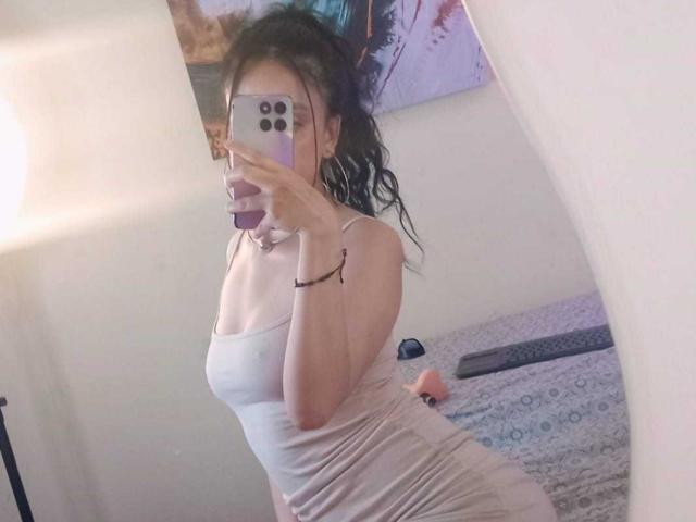 SharonKm - Live Sex Cam - 29691272