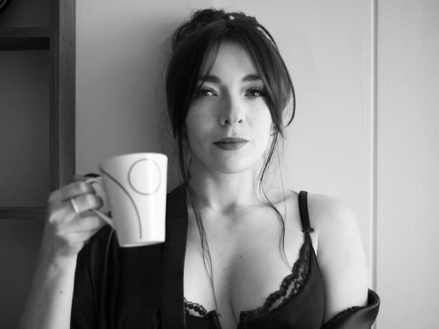 TaniaSandersX - Live porn &amp; sex cam - 29692901