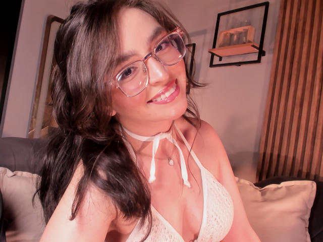 EvaMcAllister - Live porn &amp; sex cam - 29694749