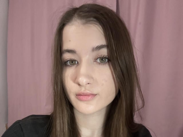 MisscharyNessy - Sexe cam en vivo - 29697371