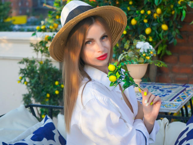 AndreaBlondy - Live porn &amp; sex cam - 29697734