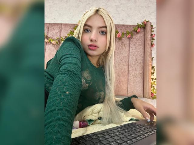 SabrinaColle - Live porn &amp; sex cam - 29697767