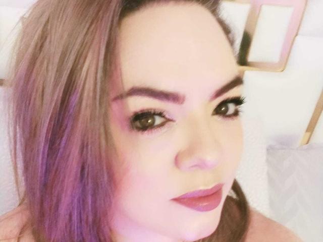 AvaMia - Live Sex Cam - 29700242
