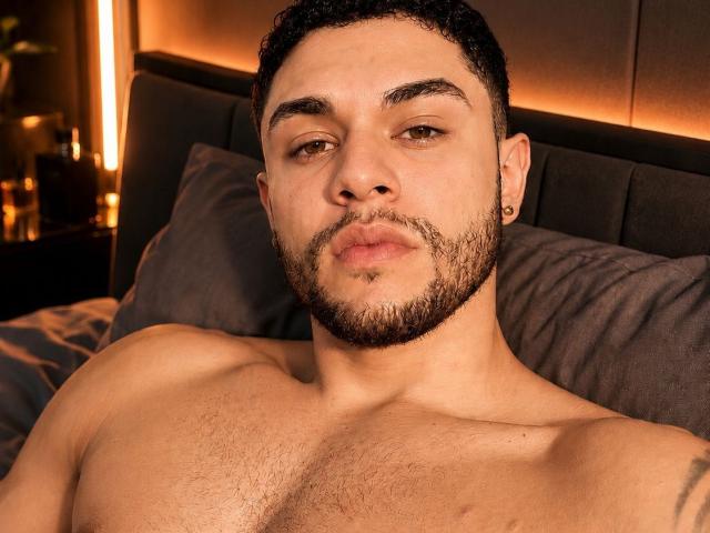 BrianAdler - Sexe cam en vivo - 29700893