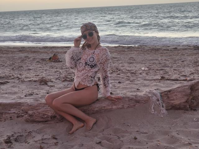 SarahRousen - Sexe cam en vivo - 29701091