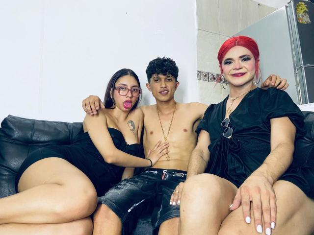 ThreesomeUnilited - Live porn &amp; sex cam - 29703938