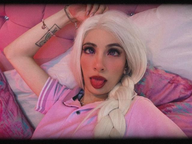LaurenEvie69 - Live sex cam - 29704157