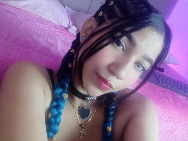 TaylorLees - Sexe cam en vivo - 29704553